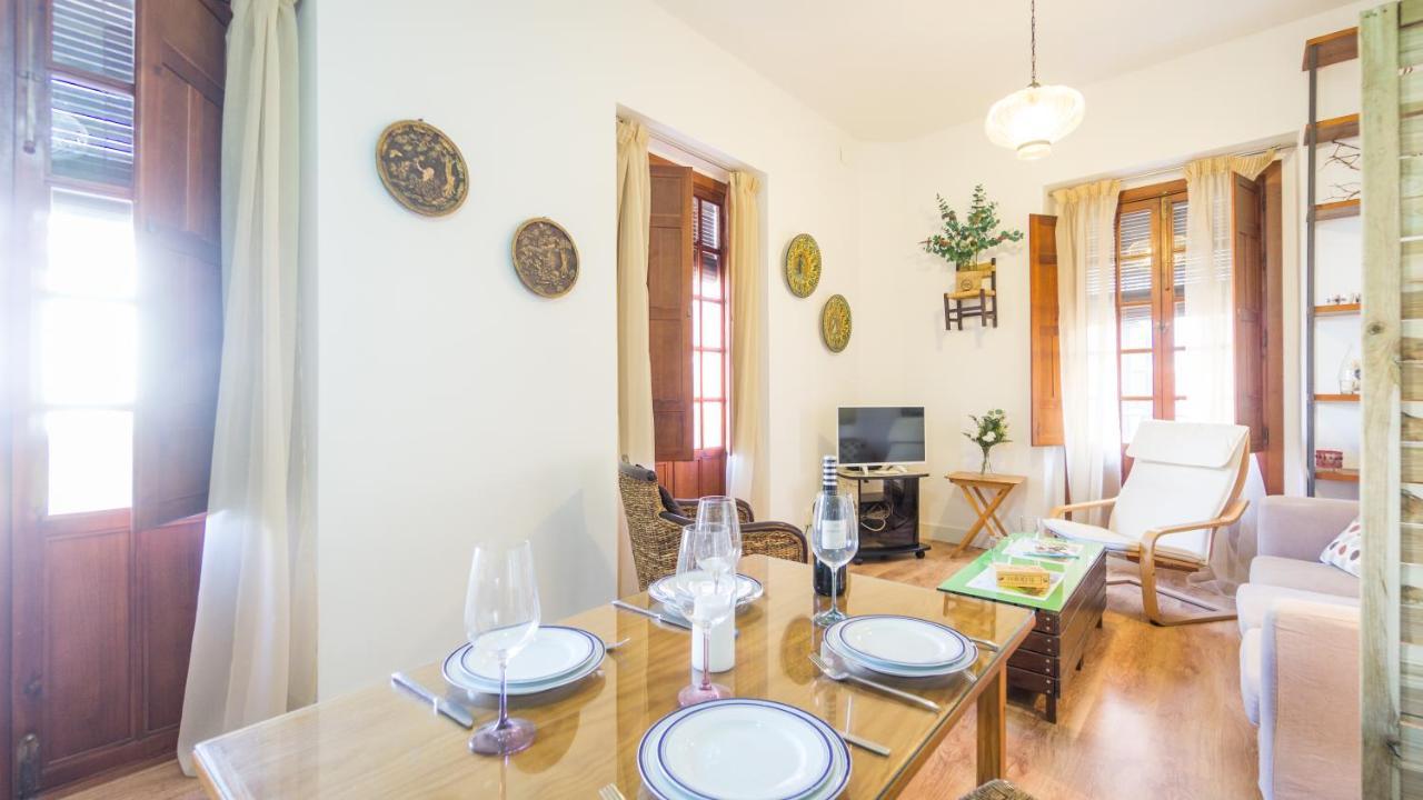 Acogedor Apartamento En Pleno Centro De Sevilla المظهر الخارجي الصورة